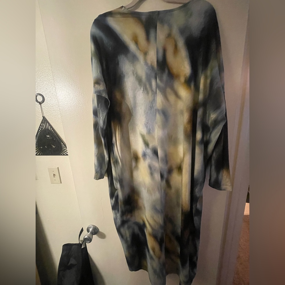 Bryan Walker Limited Edition Midi Dress - Picture 2 of 3